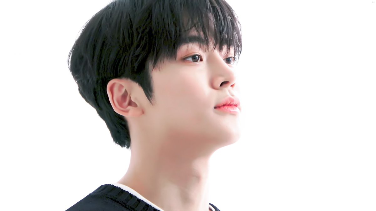_02mg's tweet photo. 와.. 분위기 그냥 미쳤어요ㅠㅠ
보정하면서 오열 중 😭
#SF9 #로운 #ROWOON

https://t.co/p57KfXbBNk
https://t.co/5yvwzknc8e
https://t.co/DbJxp6YuWN
https://t.co/udl1BiNpGe https://t.co/znrA497VDy