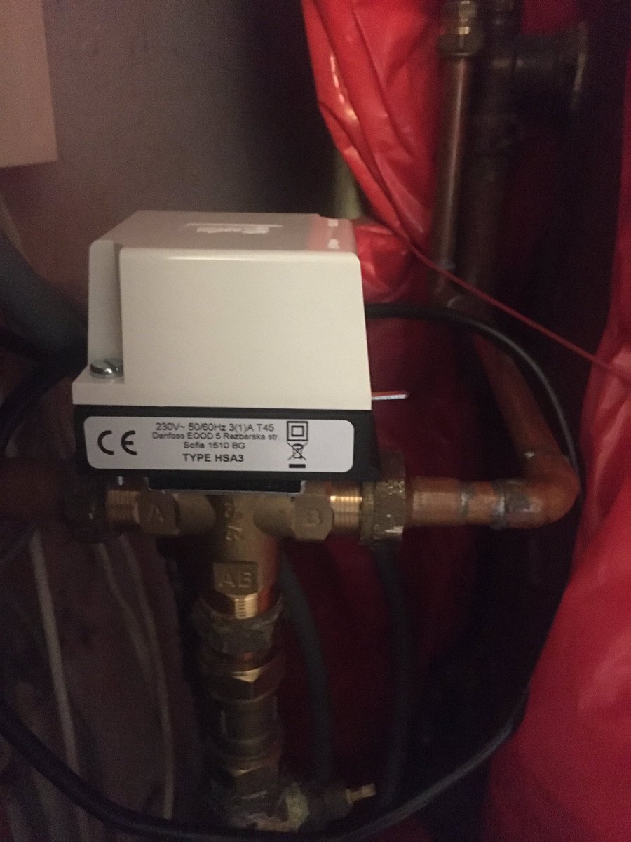 Wes - WH Heating & Renewables (@whampplumbing) on Twitter photo Noisy Honeywell 3 port (paddle slamming shut) replaced with the shoe style <a href="/Danfoss_UK/">Danfoss UK</a> mid position valve. Impressed with the quality and smoother transition Noisy Honeywell 3 port (paddle slamming shut) replaced with the shoe style <a href="/Danfoss_UK/">Danfoss UK</a> mid position valve. Impressed with the quality and smoother transition