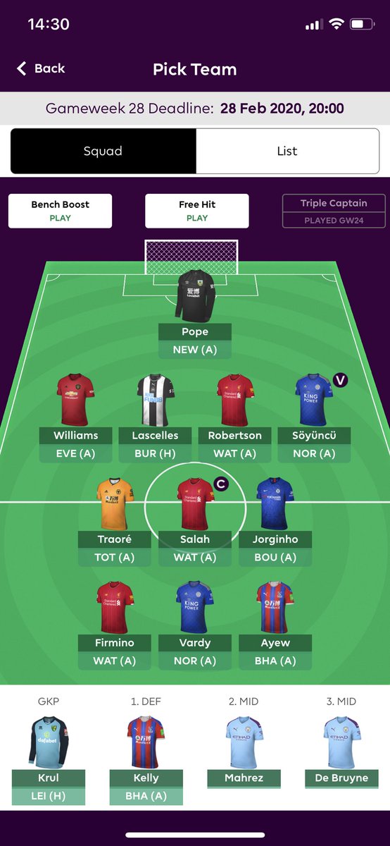 IsacSpanedal's tweet photo. @fantasypl_dobb Är det dax för WC? Eller spara till två byten 0.1 på banken? #FPLSverige https://t.co/MPkZ0g2i1i