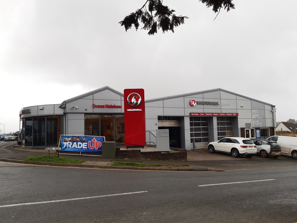 *NEW INSTRUCTION*  To Let: 2 Brunel Road, Saltash Parkway Industrial Estate, Saltash. For more info please contact Joanne High in our Plymouth Office. #vhplymouth #propertyconsultants  ow.ly/X89T30qlu9q