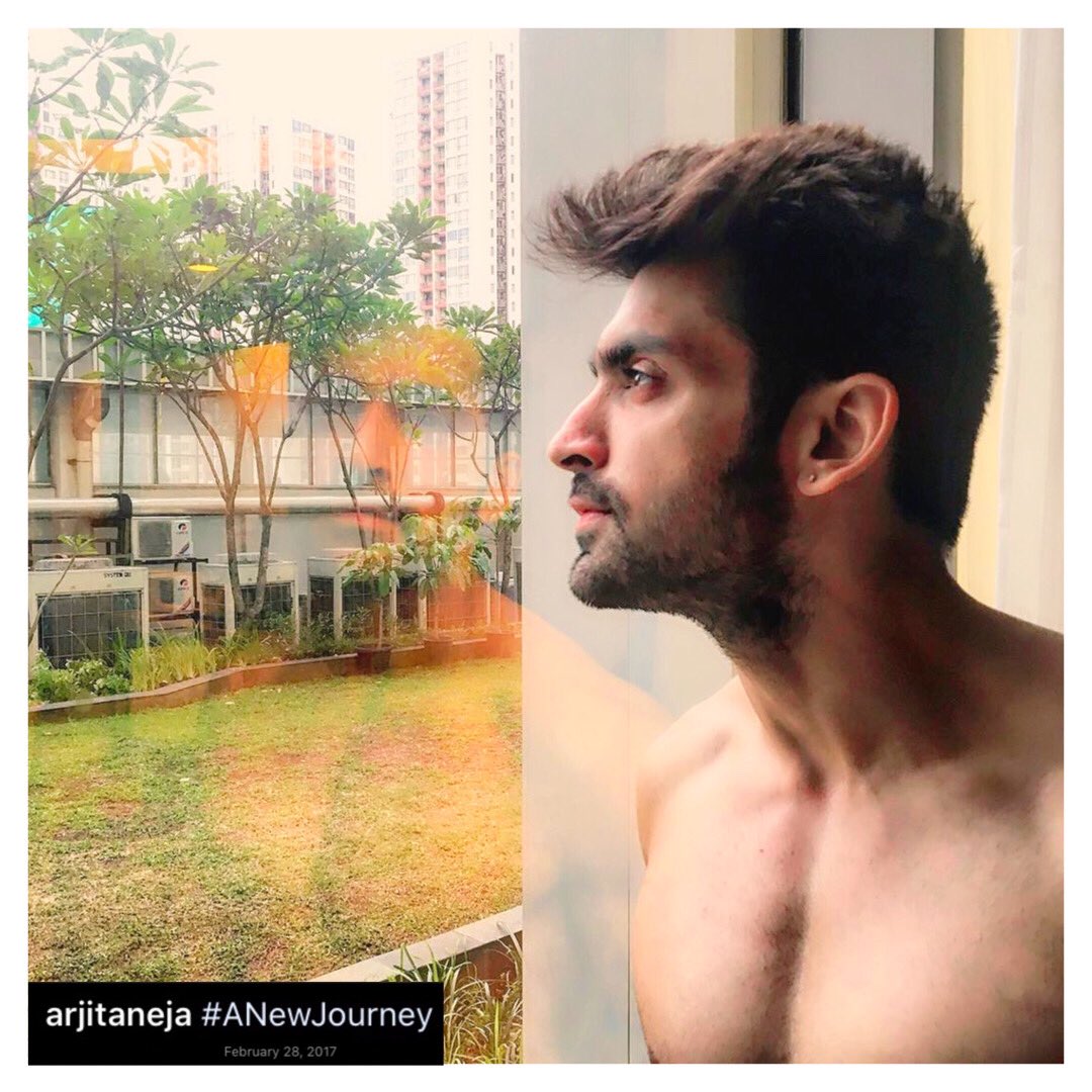arjitanejaworld's tweet photo. 😍🔥 AJ shares a memory #3YearsAgo today #28Feb2017 #Jakarta #Indonesia 🇮🇩

🔁📸 @arjitaneja #TIMEFLIES ⌛️3 years ago...

#ArjitTaneja #Arjit #Actor #AJ #Tellywood #Bollywood #BahuBegum #Azaan #AzaanAkhtarMirza #Purab #28Feb https://t.co/BEeo8FW6uC