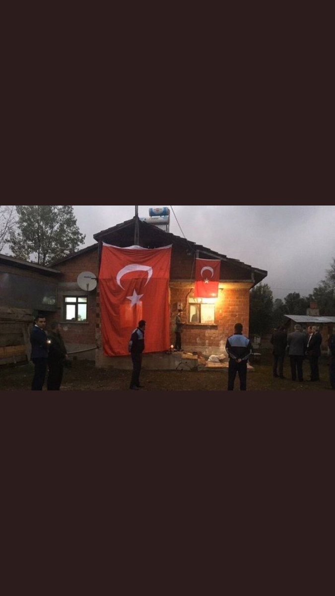 Onlar ülke
Sen VATANSIN!