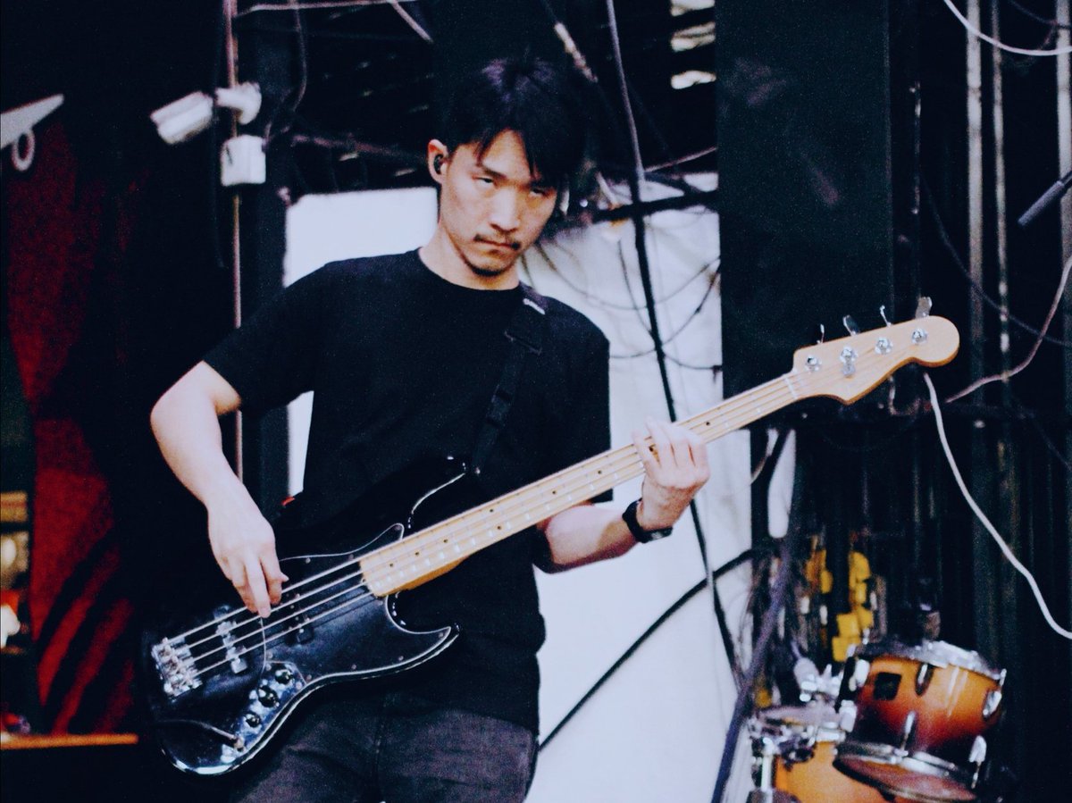 tee_mullet's tweet photo. ความมุ่งมั่นออกมาทางสายตา
.
.
.
.
.
.
.
.
.
#sweetmulletband
#sweetmullet
#mulletcrew
#mjpotency #bass #bassplayer #bassist #fender #fenderbass #jazzbass #fenderjazzbass #jbass #funny #eyes https://t.co/4qCEsde8JM