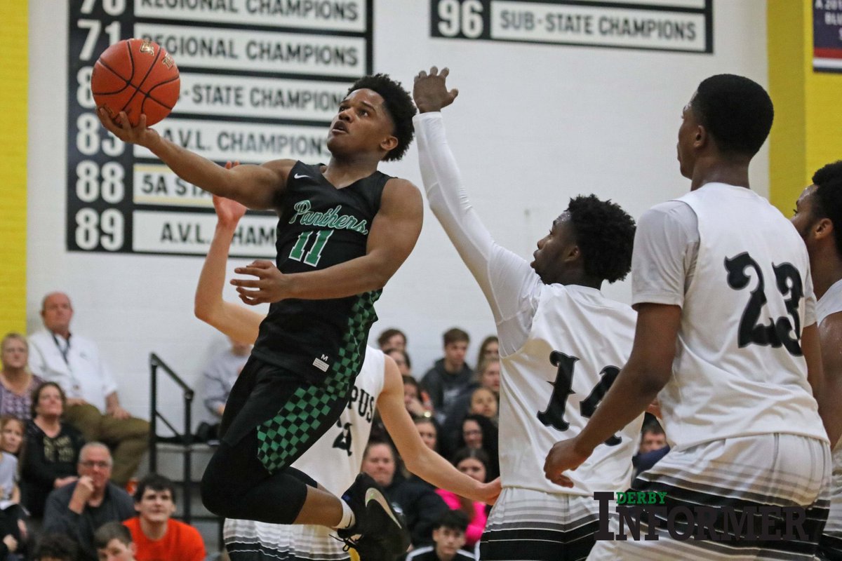 coachbrettflory's tweet photo. Hard to believe that it’s Senior Night for the class of 2020. After the many ups and downs of the last four years, @Derby_Panthers Den and all Panther fans, please come out and show your appreciation for Jake, Tre, Nick, and Dell tonight. Love these guys. 🏀💚 #Family https://t.co/bEDykIIMin