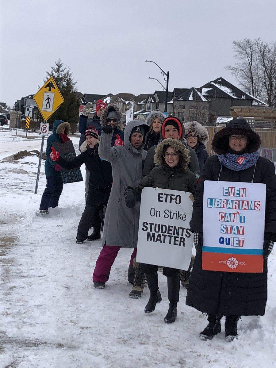 Amazing staff at <a href="/SACTVDSB/">Sir Arthur Currie PS</a> walking the line to stop cuts to education. The temp may be low but our spirits and determination have never been higher!! <a href="/Sflecce/">Stephen Lecce</a> <a href="/etfopresident/">Karen Brown</a> <a href="/etfopresident6/">Craig Smith 🍏</a> #CutsHurtKids #Istrikebecause