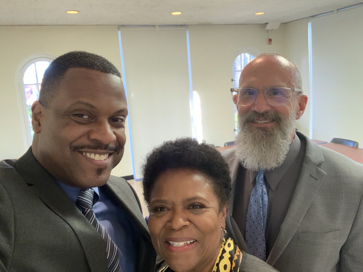 Dr. Darryl L. Williams tweet media