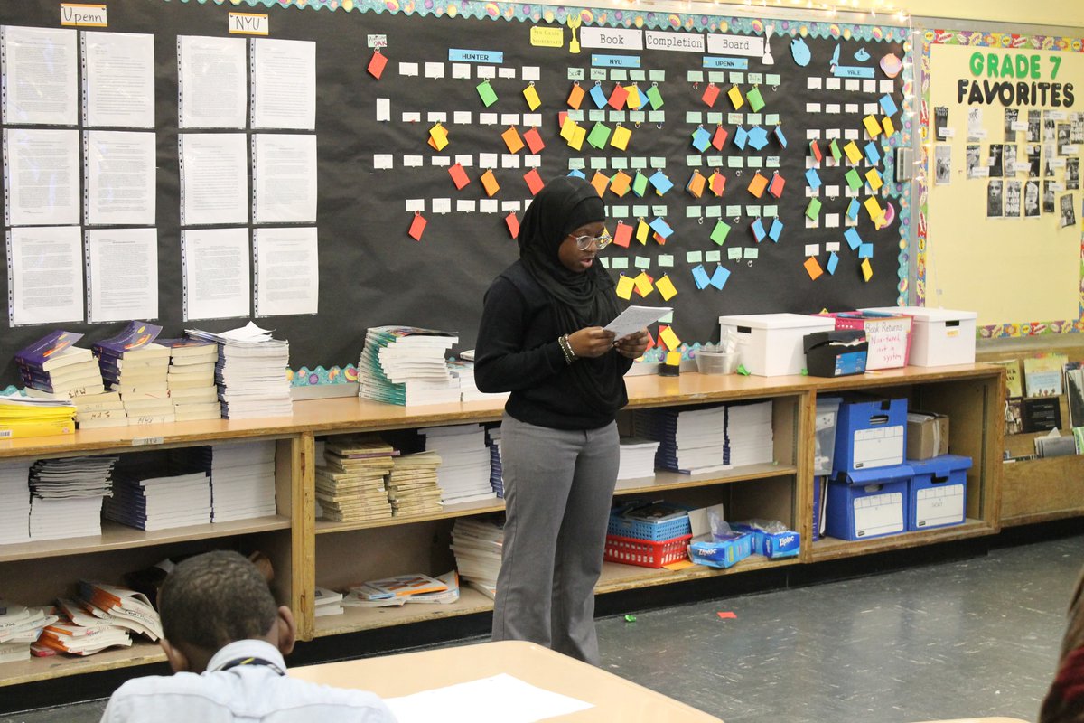 motthall3's tweet photo. Celebrating #BlackHistoryMonth together as a MH3 community through art, performance, and poetry. Thanks to all of our students and parents who came out and shared their talents. You are beautiful! #StrongFamilyCommunityTies #CulturallySustainingEduction #UnityinDiversity https://t.co/QMTolgauv4