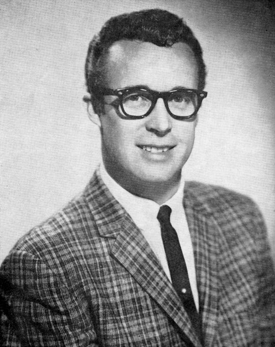 TheExtremeMusi1's tweet photo. #InRemembrance of The Drifting Cowboys' Don Helms (28 Feb 1927 – 11 Aug 2008)
their top 8 songs:
8. Hank And Fred
7. Steel Guitar Stomp
6. Gentle Annie
5. Over Moonlit Waters
4. Corrine, Corrina
3. Roadside Rag
2. Blue Steel Blues
1. Panhandle Rag
#DonHelms #TheDriftingCowboys https://t.co/qbSjzeXneQ