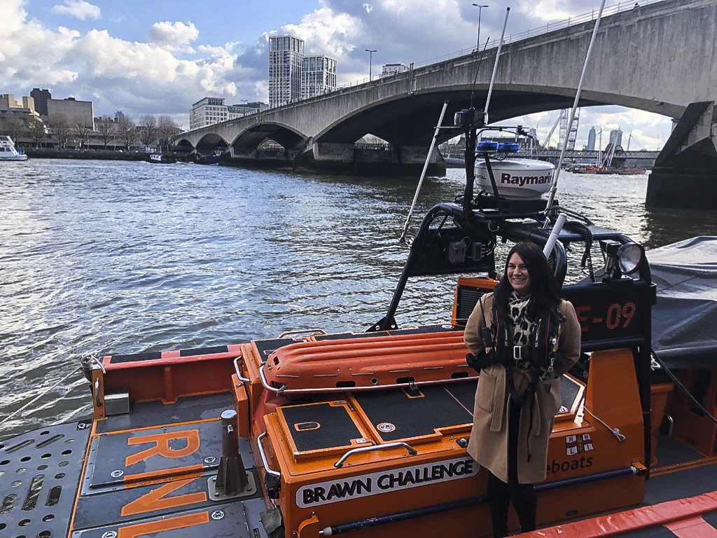 ReachandRescue's tweet photo. Weโre at the UKโs busiest @RNLI station @TowerRNLI on the #Thames #London supporting the crew by assessing their water rescue equipment and giving a hands-on demo of our rescue poles
#ReachandRescue #RNLI #LondonLifeboats #PickUpaPole https://t.co/n9VNT334x3