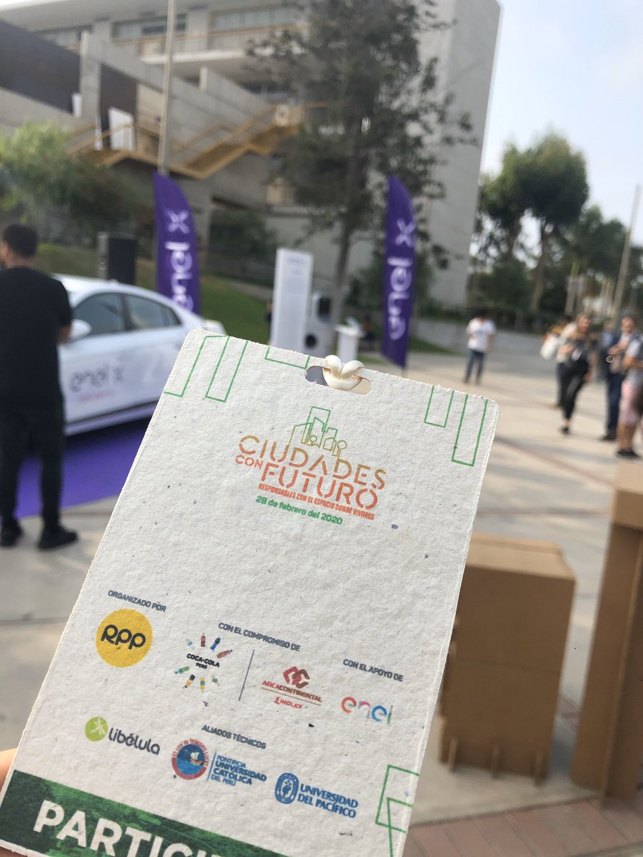 HBarentzen's tweet photo. ¡Las ciudades están en constante crecimiento! Ya inició el foro de @RPPNoticias, un espacio donde identificaremos oportunidades para lograr construir #CiudadesConFuturo. https://t.co/0luwCROpQ6