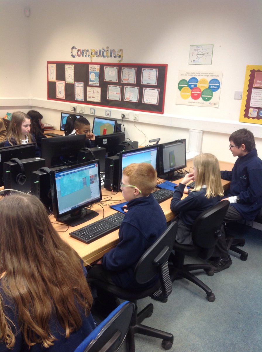 GBS_Elm_Class's tweet photo. Future architects in the making!! Exploring ⁦@SketchUp⁩ for our 'Room Service' topic #gbs4computing #gbs4ict https://t.co/Jd35PqnePG