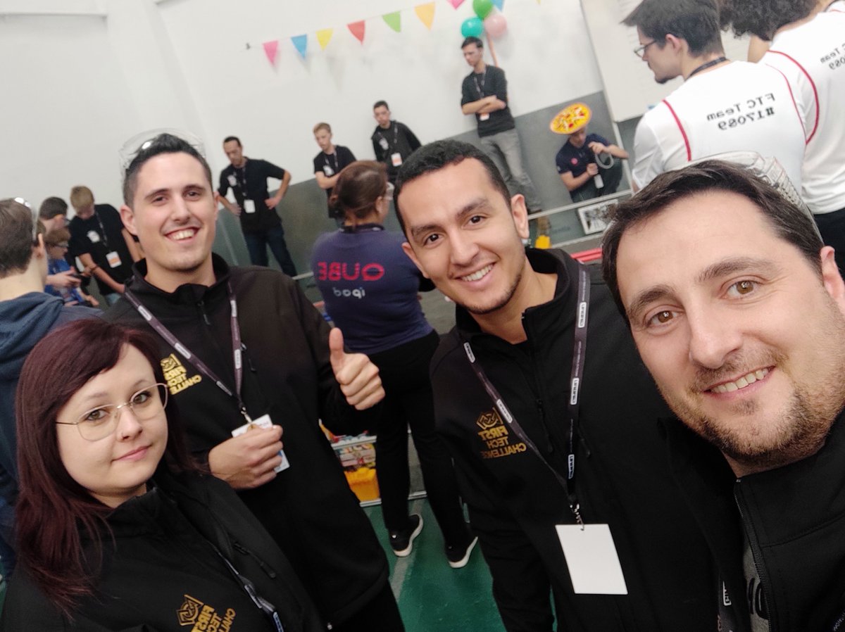 Our Girbau team in the FIRST Tech Challenge! Enjoy it!  girbau.es/novedades-equi…