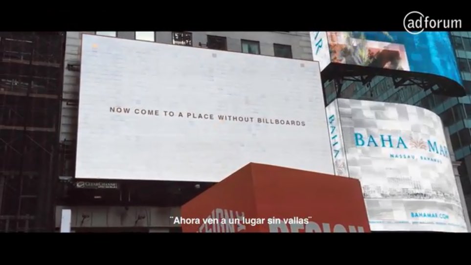 TopOfMind_off's tweet photo. #creativity
Une phrase d'accroche en #Helvetica sur fond blanc &amp; de belles images ont permis au #Guatemala de faire remarquer sa campagne, dans un des lieux où la compétition publicitaire est la plus féroce !
Bravo @InguatPrensa 
#video 👉 https://t.co/AuYx8lttgv
#pub #Digital https://t.co/PjOx6elNgd