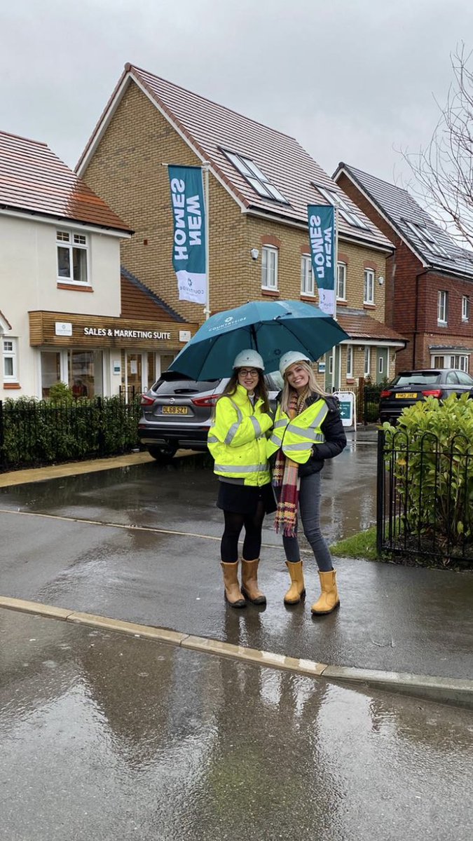 we_are_milk's tweet photo. HAPPY FRIDAY ✨
The lovely Clarice and Hannah from our #clientservice team have braved the weather to visit one of our fave long-standing clients, @countrysideprop 🏡 Rocking the hard-hats, ladies! 💅🏽 #friday #weekend #client #agency #design #marketing #team #property #Manchester https://t.co/3pDfMXilUk