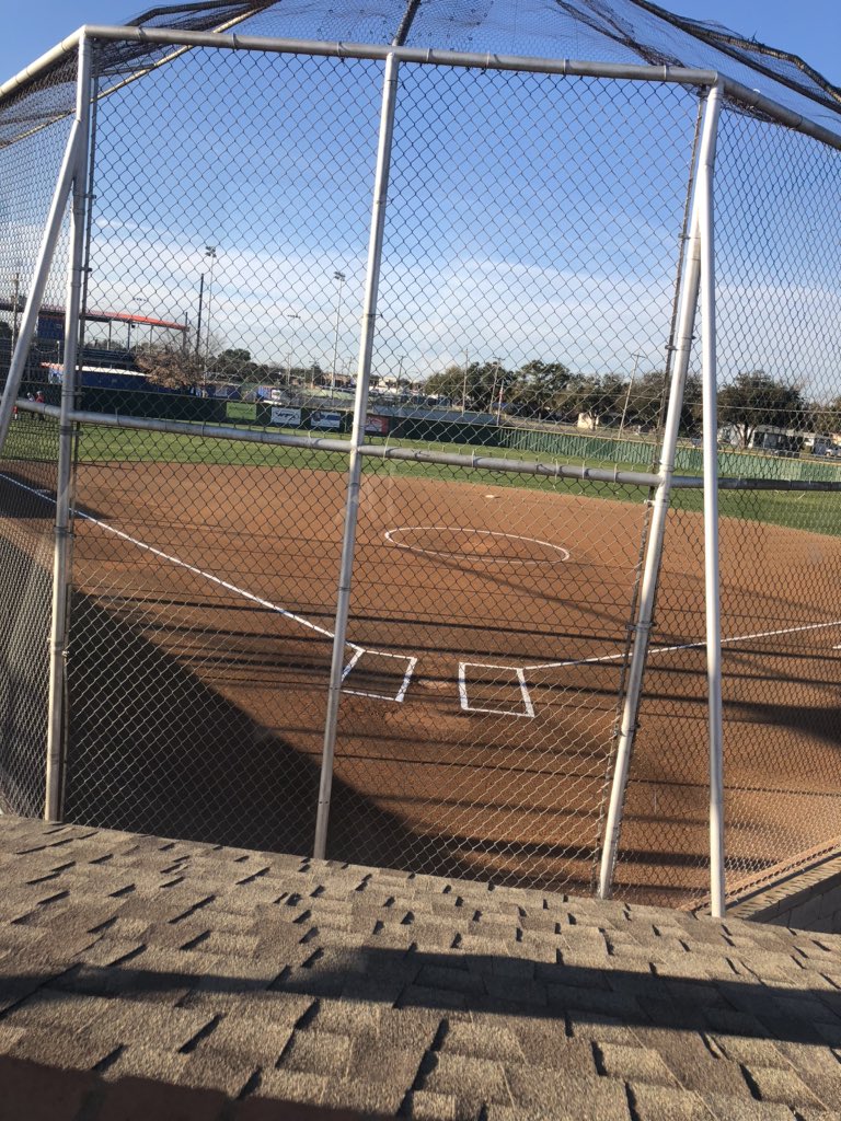 Primed and ready for day two of the Concho Classic Tournament! Come watch your Lady Cats 🥎🤘