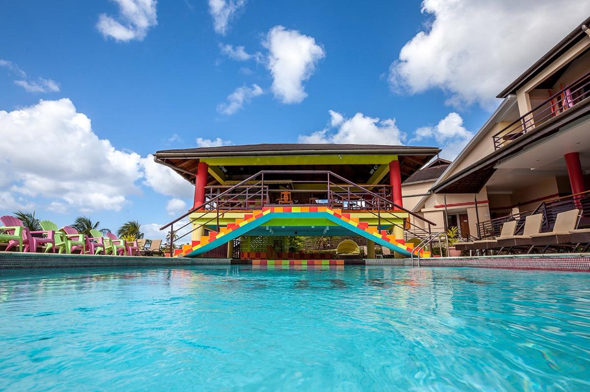 FlyCaribbeanRC's tweet photo. 8 nights in beautiful Tobago from £781pp! 💙 
Offer includes return flights from London Gatwick (VA), accommodation at the Grafton Beach Resort, plus all taxes and fees.
Book now >> https://t.co/mJDWnJrIAc https://t.co/ohDsXKVlkt