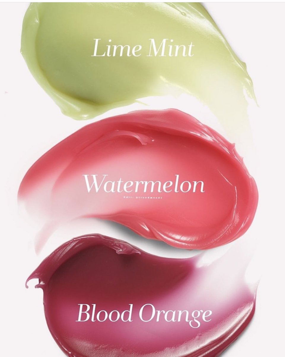 Trendmood's tweet photo. #REVEALED 🚨YASSS! 😍🙀 My lips 👄 are excited!!! 🙌🏼 NEW! Additions to the #LipBalm family by @FreshBeauty #YUMMY ! 👅 The Hydrating Lip Balm A rich, moisturizing lip treatment $24 in:
🍉 #Watermelon
🍋🌱 #LimeMint
🍊#BloodOrange
Will be available ➡️ MARCH https://t.co/zIEDpNMOQ2