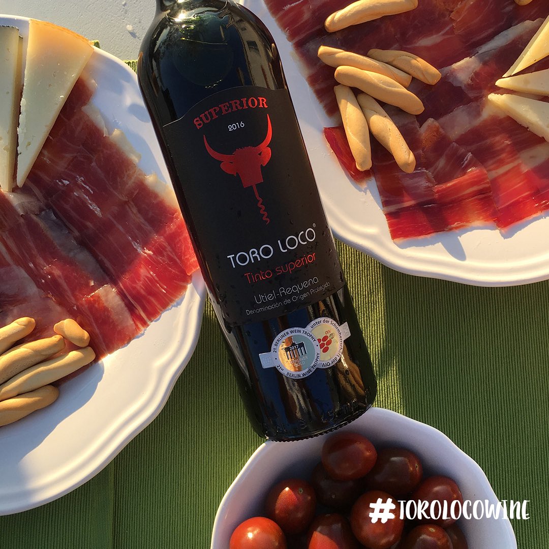 Toro Loco Wine tweet media