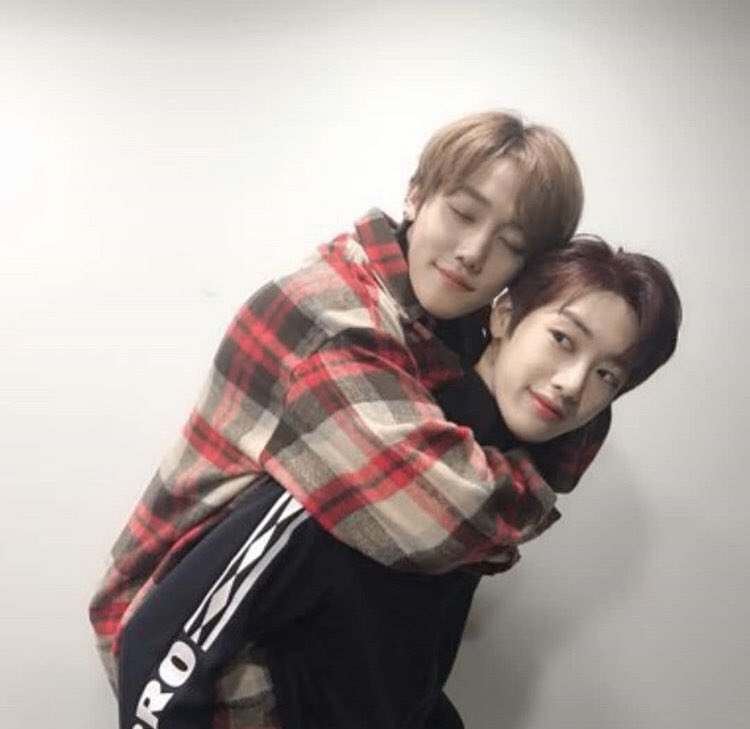 day 59, february 28thlee jangjun & son youngtaek➪ golden child - main rappers & vocalists➪ bias [youngtaek, ult] + non-biasyou guys are so so so cute :( i love u so much