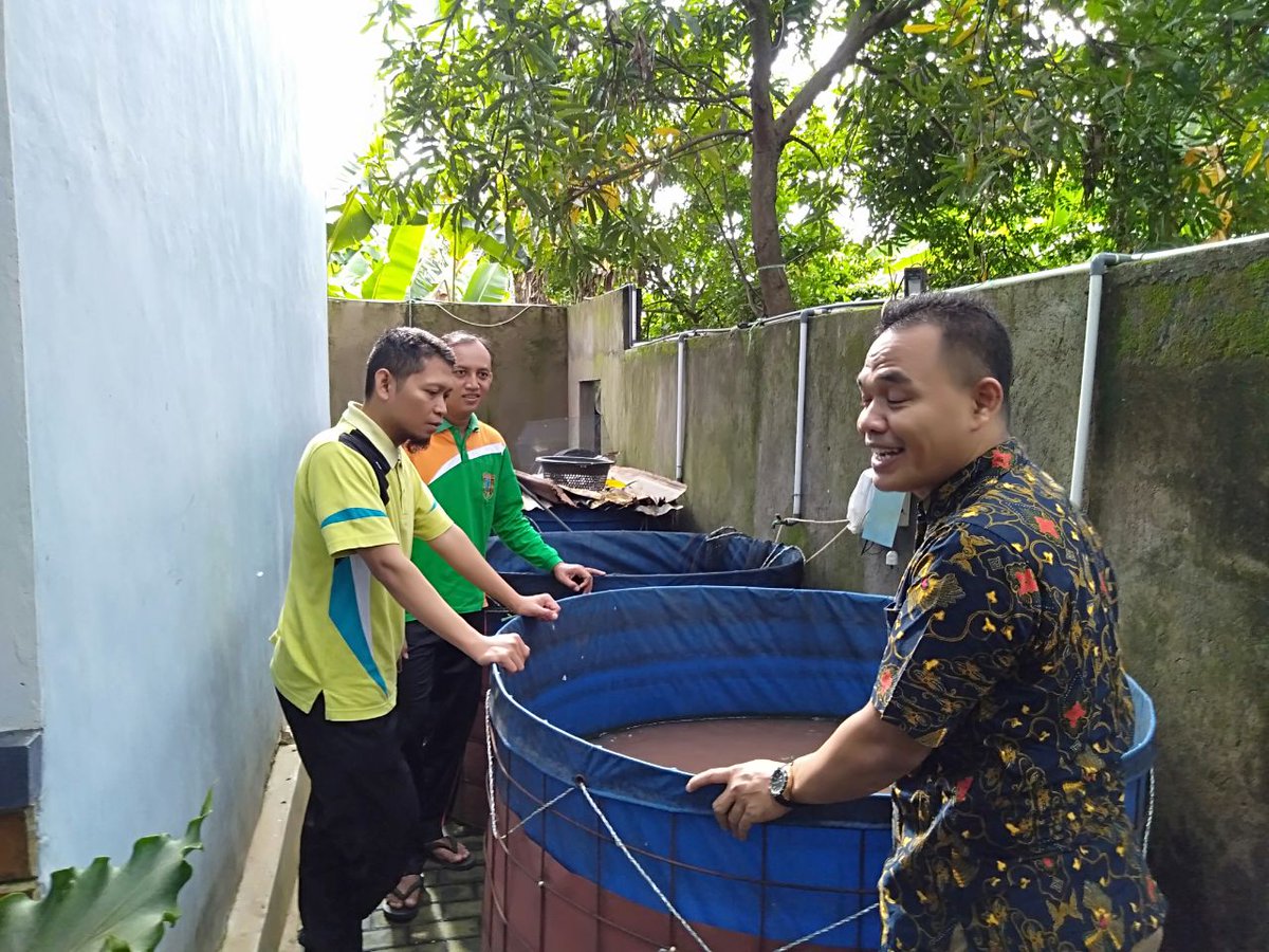 Luhkan Kab Kudus tweet media