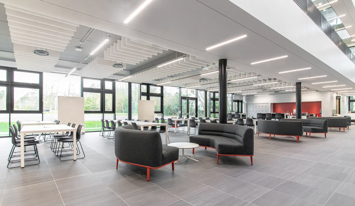 bof_furniture's tweet image. A great project to be apart of - Shaping the future of education, by creating partnerships between the academic and private sectors... @warwickuni @wmgwarwick See more of this impressive installation at bof.co.uk/projects #installation #furniture #teachingspaces #interiors