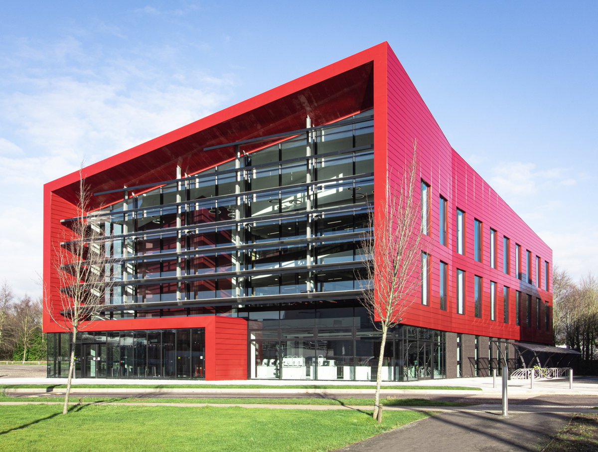 bof_furniture's tweet image. A great project to be apart of - Shaping the future of education, by creating partnerships between the academic and private sectors... @warwickuni @wmgwarwick See more of this impressive installation at bof.co.uk/projects #installation #furniture #teachingspaces #interiors