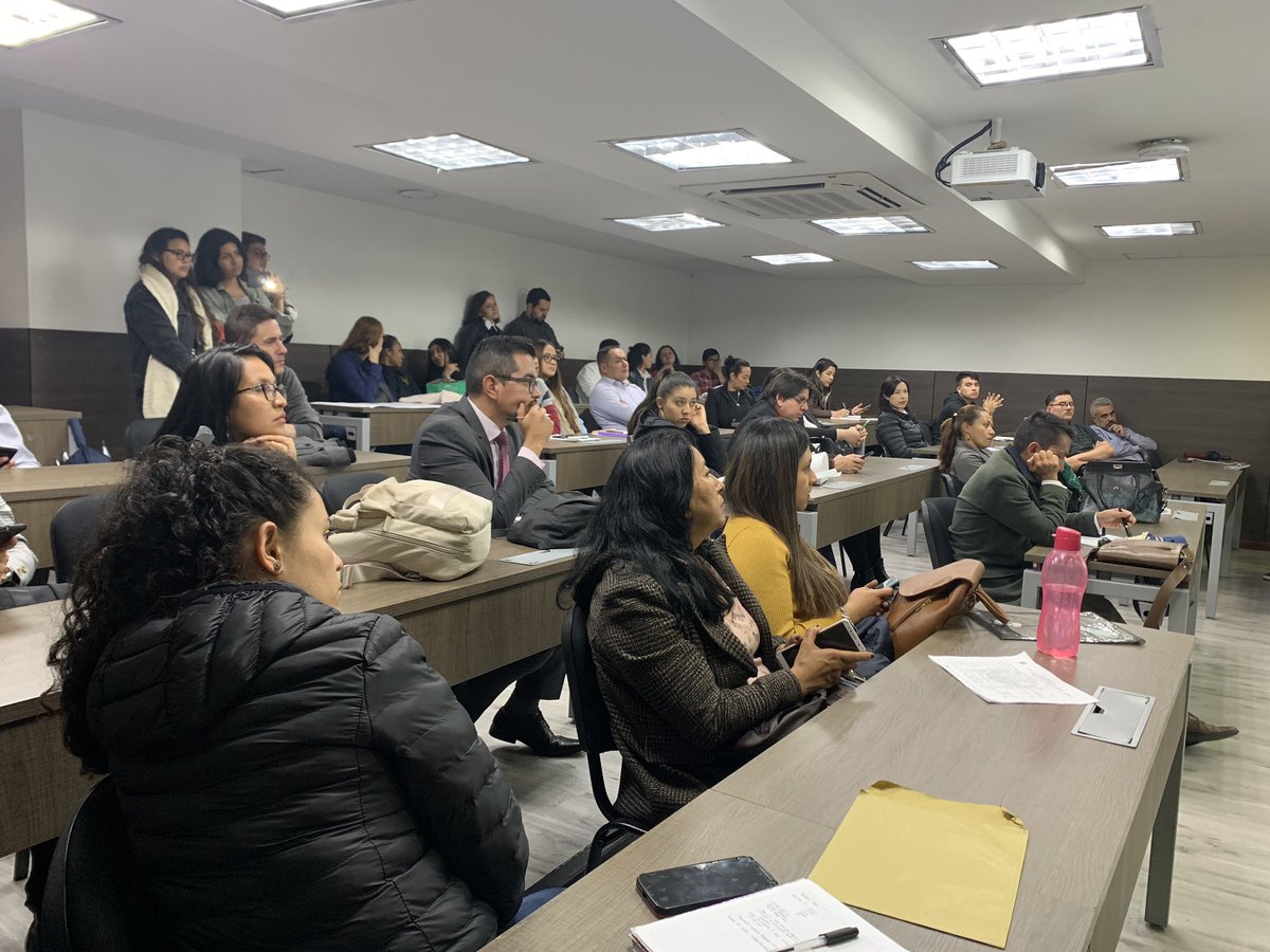 ¡Felicidades a el semillero Área Digital de la Universidad Colegio Mayor de Cundinamarca! quiénes ganaron el pasado jueves 27 de febrero la convocatoria para la creación de la imagen del XVIII Encuentro Regional de Semilleros de Investigación 2020. <a href="/RedCOLSIBogota/">RedCOLSI Nodo Bogotá Cundinamarca</a>