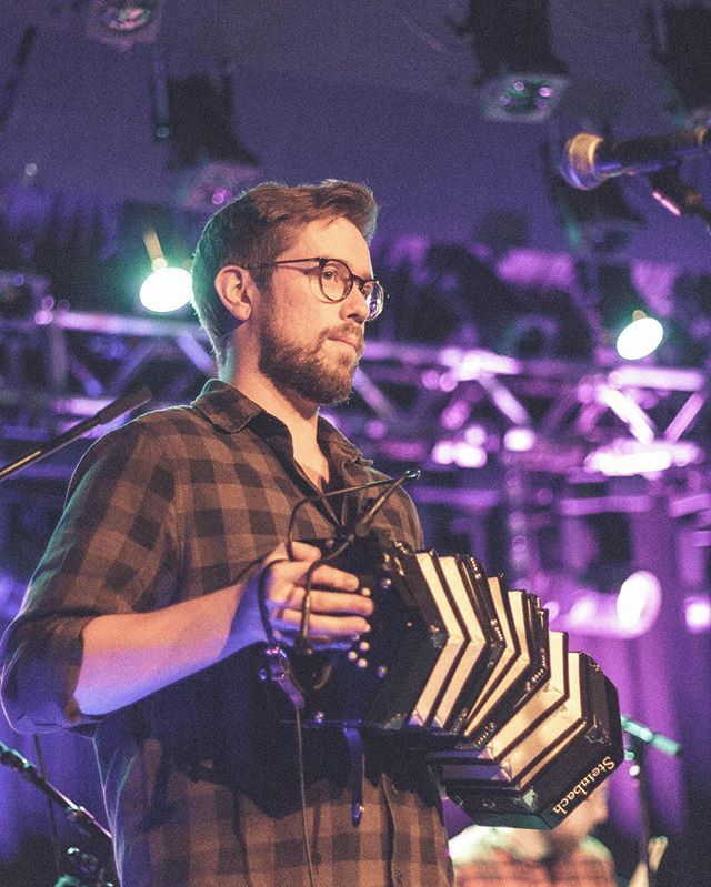 Upcoming Shows 💜
05/31 TBA.
06/19 TBA.
06/20 Whatever Happens Festival.
06/27 Overdrive Festival.
07/08 TBA.
Tour Announcement soon!
#napaea #napaeaontour #folk #folkpop instagram.com/p/B9HQZP3nPLv/