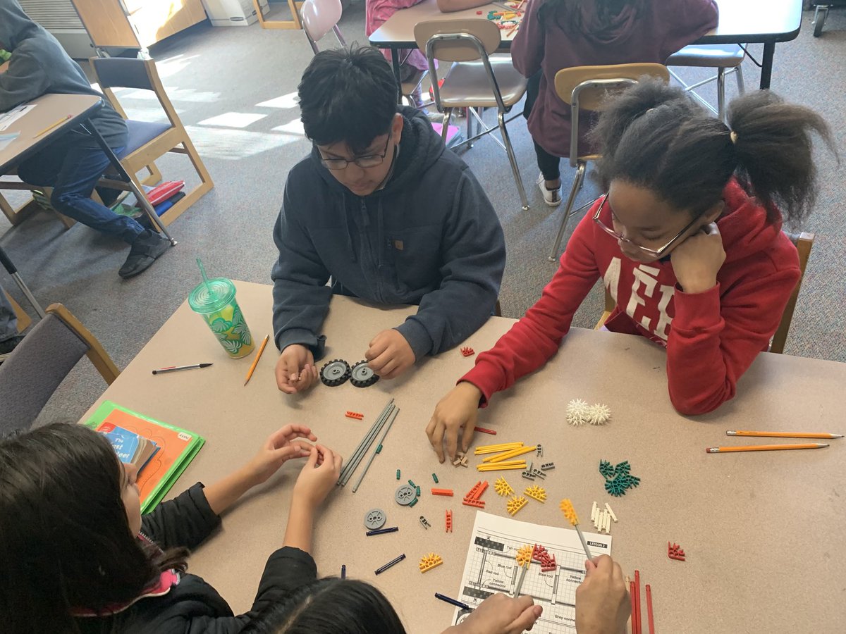 Fuller5th17's tweet photo. Love watching my students work collaboratively as they create their cars for our forces and motion experiment. https://t.co/DpUnvn8Kf3