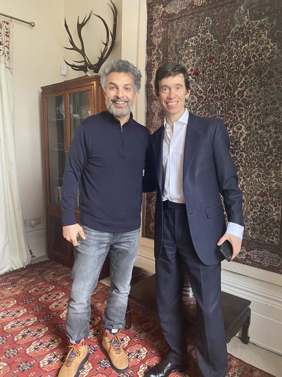 saadmohseni's tweet photo. Great to catch up with @RoryStewartUK, mayoral candidate for the city of London. Given what he has done in Afghanistan and for Afghans, every Londoner of Afghan extraction must come out and vote for him https://t.co/q2zOrDh3i6