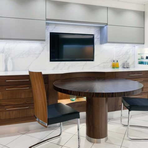 ArthurInteriors's tweet photo. Arthur Anthony Interiors - Official Stoneham Kitchens Dealer to Essex and London

WINTER SALE ON

‘Contemporary Aspen Kitchen’

Essex Showroom: 15 Maldon Road, Chelmsford, CM2 7DW

Tel: 01245 478043
Mob: 07717286352
E: info@arthuranthonyinteriors.com
https://t.co/vkfLUWb7kB https://t.co/4iqPyVjn9y