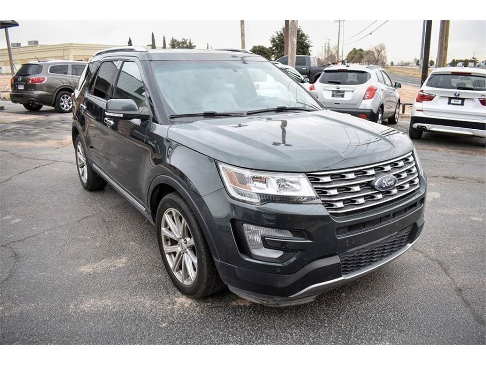 DirectAutoplex's tweet photo. Our 2016 #Ford #Explorer #Limited is ready to accompany you on your next road trip! ☀️ #DirectAutoplex
Visit us online to learn more: https://t.co/nR5ADU3TEg https://t.co/tMLQkACC0R