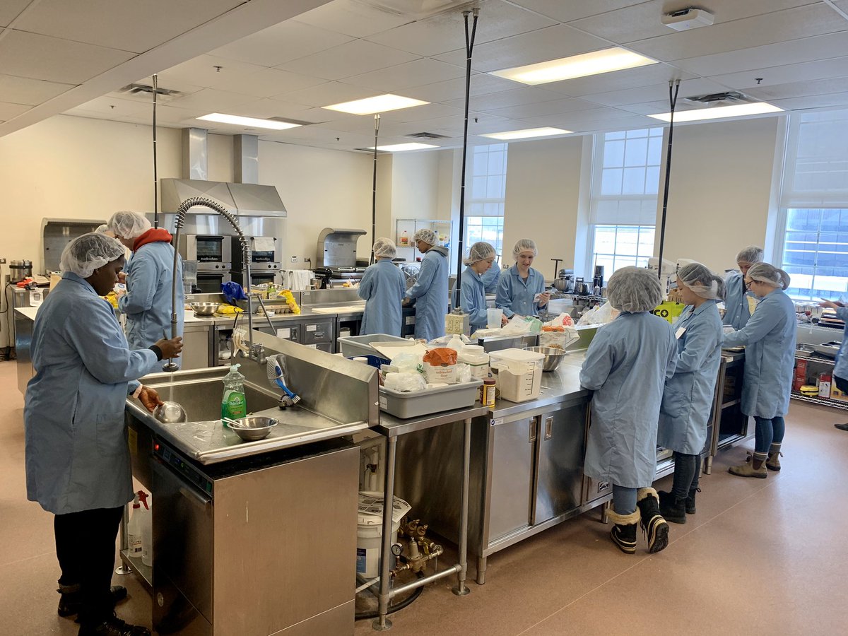UofGuelphOAC's tweet photo. We had fun touring around different OAC classes yesterday to capture images of students in action!
Like the 4th year Food Product Development course, where food sci students were busy working away at their products. #foodsci #oacstudent https://t.co/zZNpUuUddu