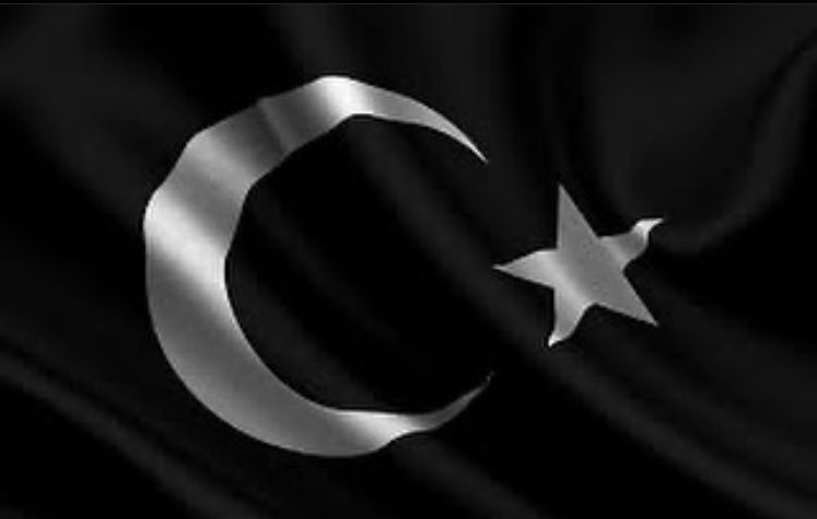 nkuikttpl's tweet photo. Suriye’nin İdlip bölgesinde gerçekleşen hain saldırıda şehit olan kahraman Mehmetçiklerimize Allahtan rahmet; ailelerine ve milletimize başsağlığı, yaralı askerlerimize acil şifalar diliyoruz https://t.co/85jRPe8wvc