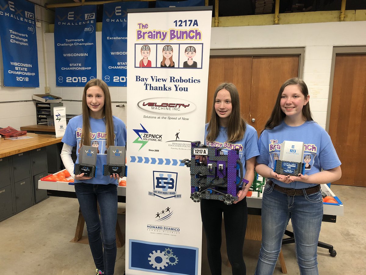 TechEdRocks's tweet image. Good morning sharing @hssdbv teams journey to @VEXRobotics World Championship with Maggie @fox11news . Congrats to the Brainy Blockheads and Brainy Bunch!