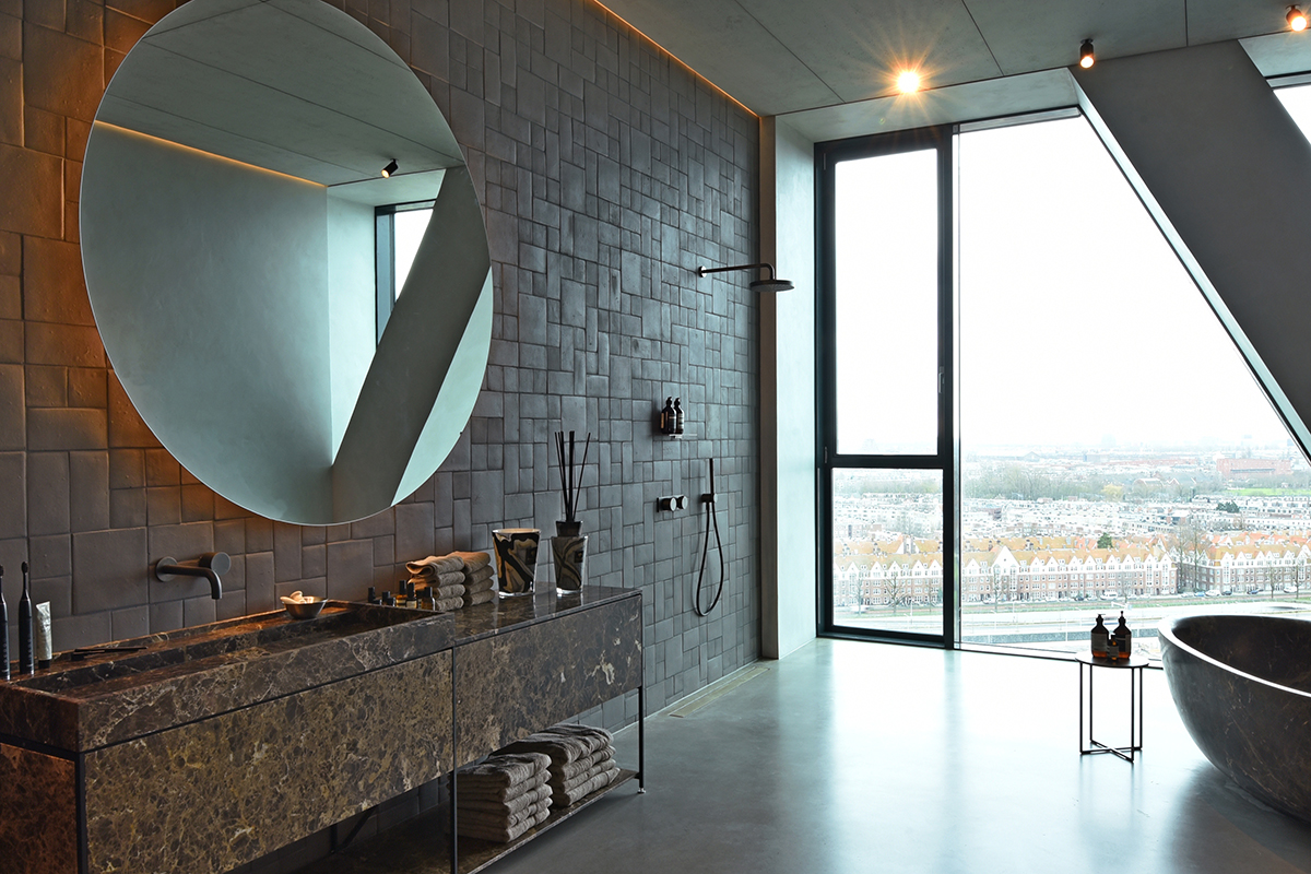 NijboerID's tweet photo. Appartment with a view… en wat voor één! Wat een magnifiek uitzicht biedt dit appartement. Onze monteurs komen met hun werk op de mooiste plekken, zeg nou zelf!!
#appartement #interieur #maatwerk #luxe #uniek https://t.co/pITc7SvVBe