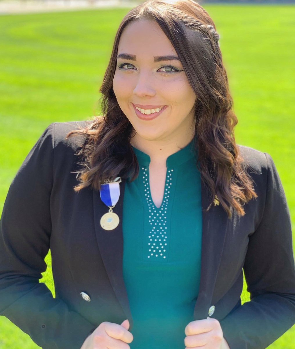 ptkazregion's tweet photo. Shelby Lynch is our Public Information Officer!💙 Being a RO has enhanced her social media marketing &amp; graphic design skills, which relate to her major! She recommends that you build your personal brand. What are YOU able to bring to the Region?🤔Start planning your campaign now! https://t.co/76TTlejX2o