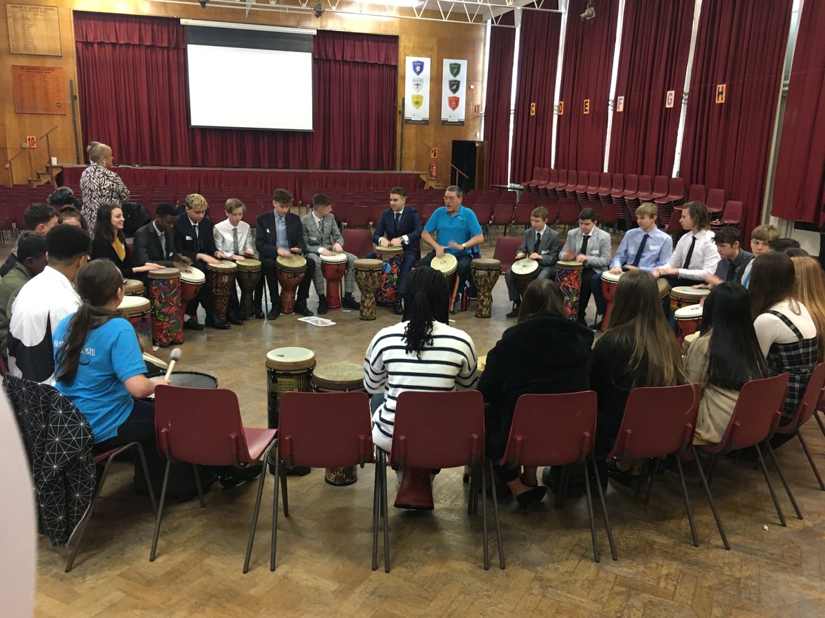 Onslows_Careers's tweet photo. @WillmottDixon @ComputacenterUK and #drumwithus showed @OnslowStAudreys  students how to stand out from the crowd! https://t.co/NRpfska8uR