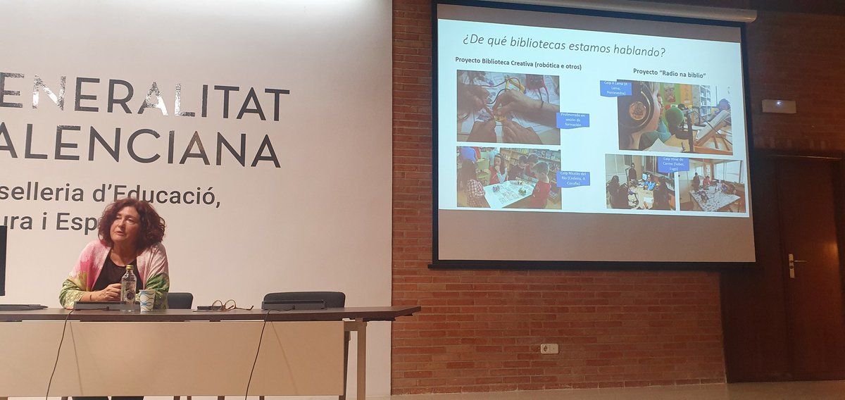 "Las bibliotecas escolares son espacios de multialfabetización o no son bibliotecas". Sobre la reformulació dels espais lectors, espais creatius, espais comuns... Escoltem @novoa5 i aprenem, ens il.lusionem i ens organitzem! <a href="/GVAeducacio/">GVA Educació</a> #Vsimposiavaluacio  #bibliotecaescolar