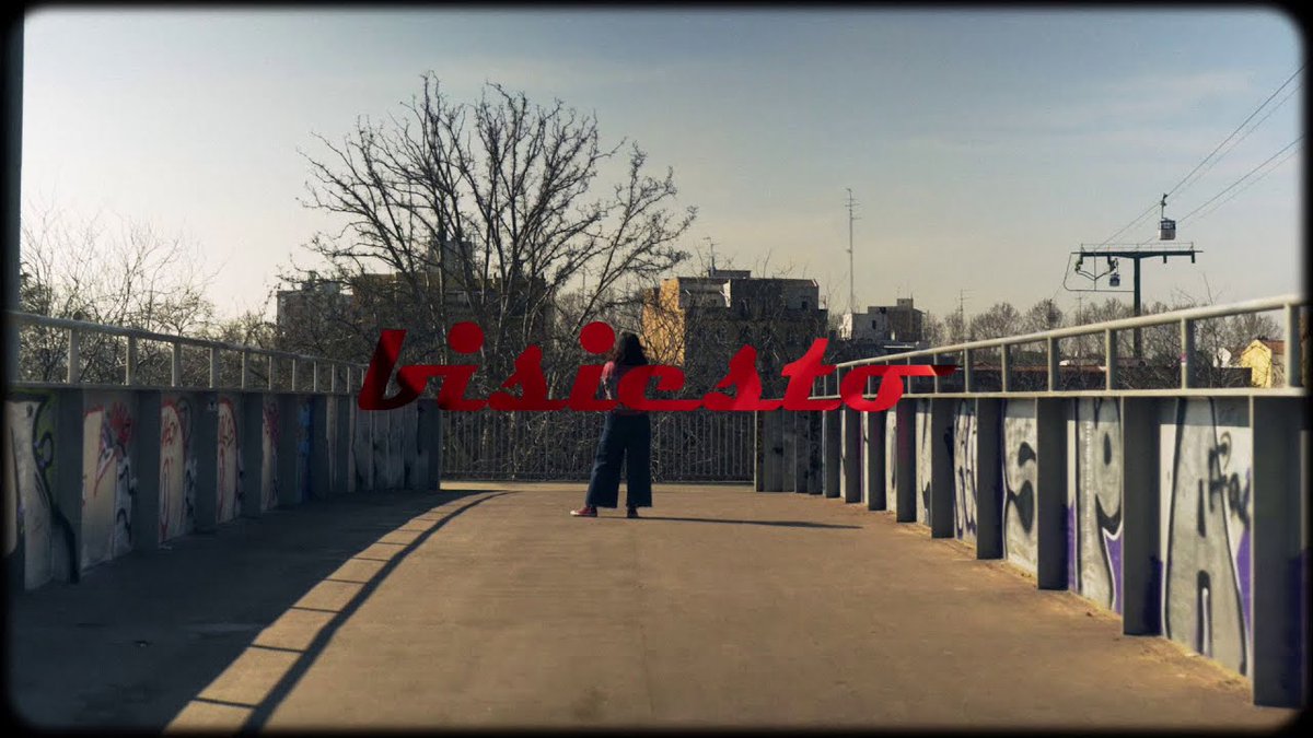 Los <a href="/BlancoPinata/">Blanco Piñata</a> estrenan #Bisiesto algo que solo ocurre una vez cada 4 años revistaindie.com/noticias/blanc… #NosGustaLaMusica