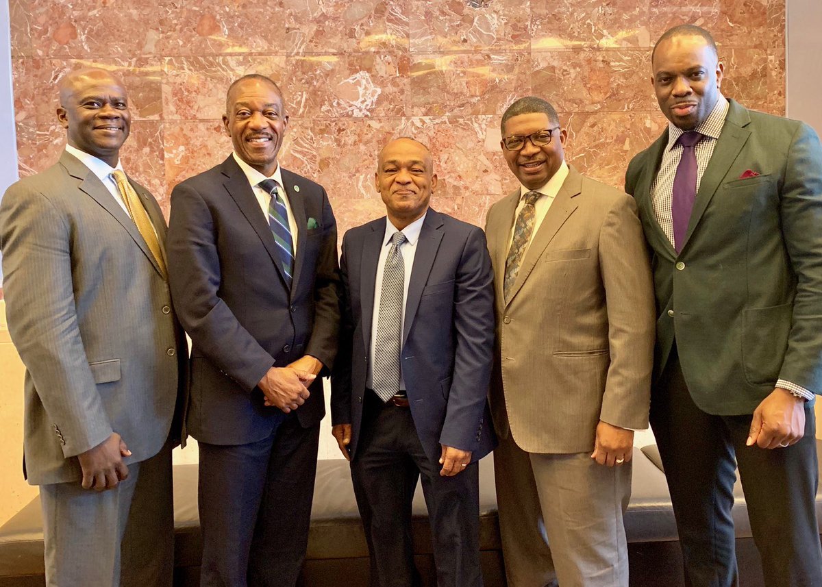wilsonforla's tweet image. Lasting longer than Black History Month, this picture is a keeper, it captures a living history. 5 African Americans are currently serving as CEO of their respective state transportation agencies. MI, OH, IL, LA, &amp;amp; CA. This is a tribute to the HBCU experience.