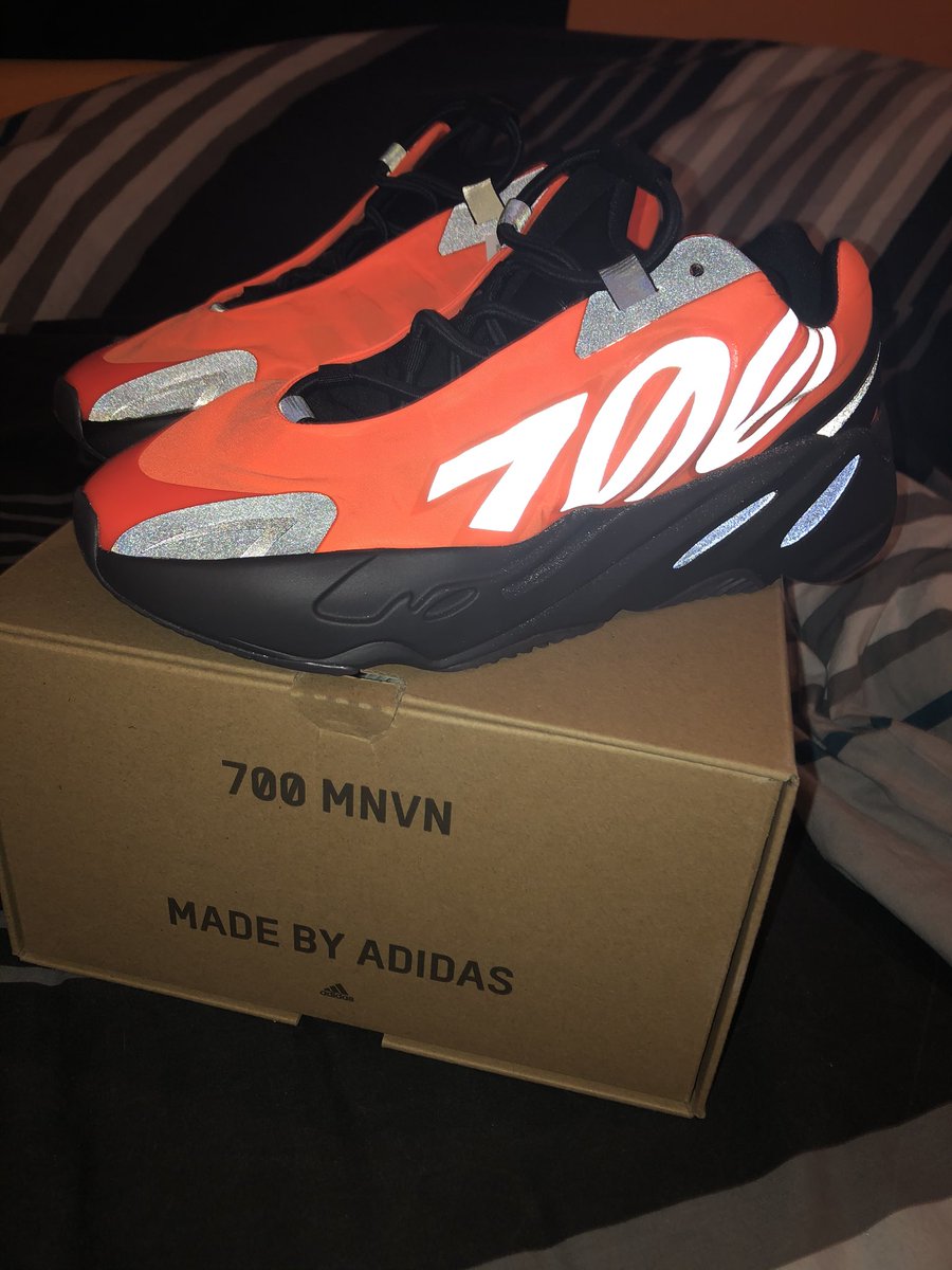 81. Yeezy 700 MNVN