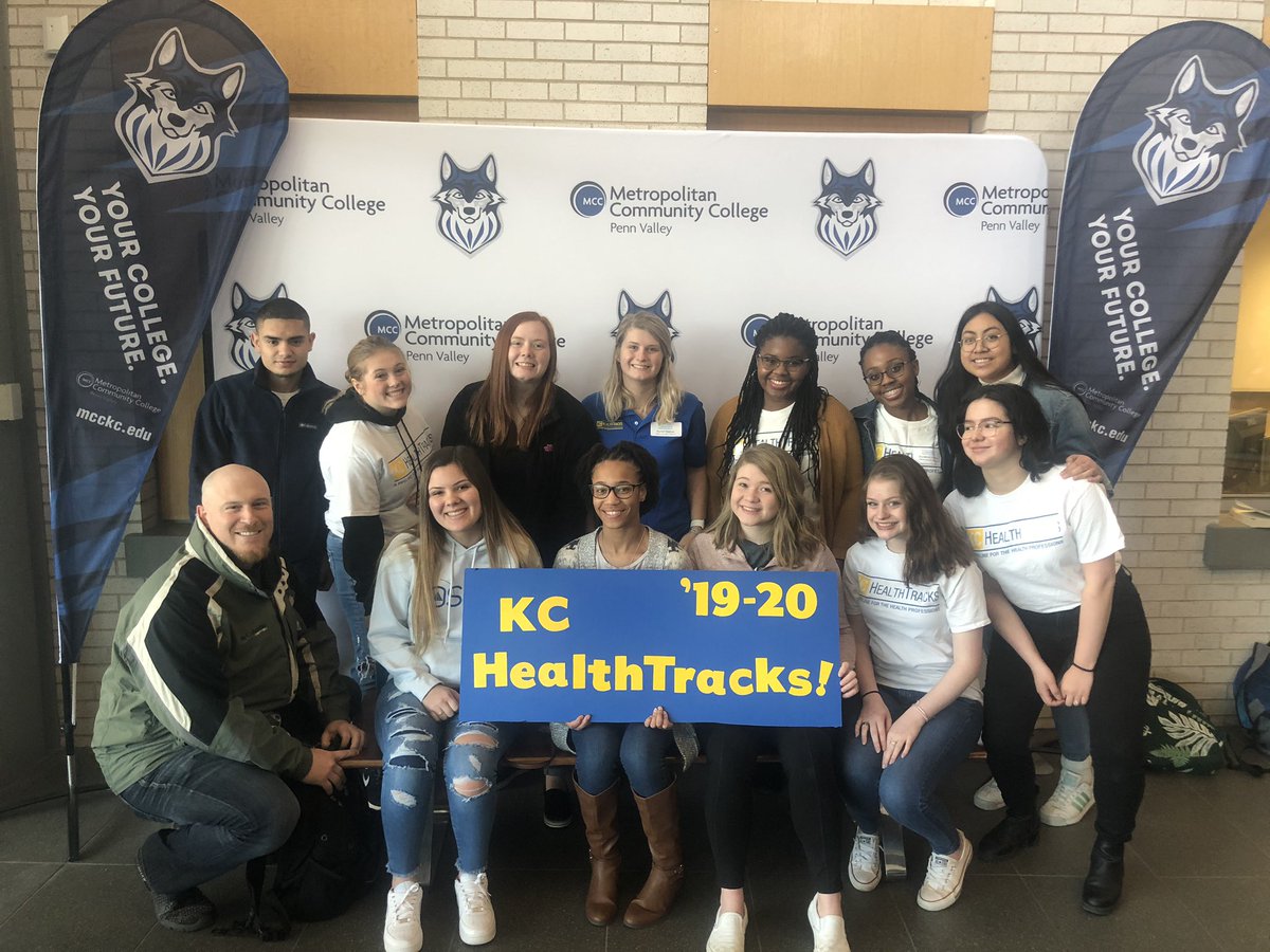 WCHSBioMed's tweet image. Five years ago, #isdstrong biomed Students began our first adventure with @KCHealthTracks field trip to @HealthScienceKC. Thanks to everyone who has made the past five years an AMAZING experience! @STEMKC @wcmissouriahec @WCHSBioMed @ISDAcademies @ChrismanBears @MOHOSAOfficial