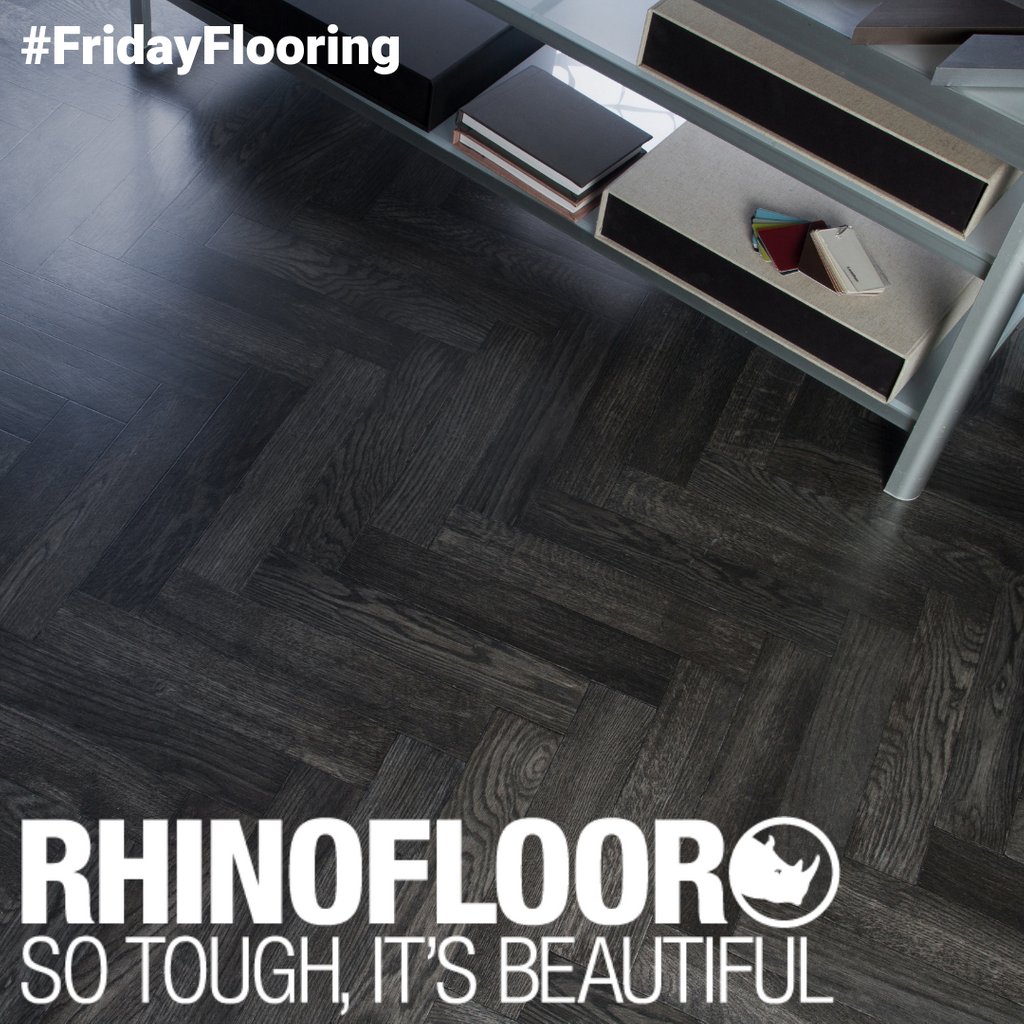 With 15 years guarantee, its stylish design and stunning colour, Valley Flooring in Charcoal is our chosen #FridayFlooring this week 😁

#flooring #floor #interiordesign #homedecor