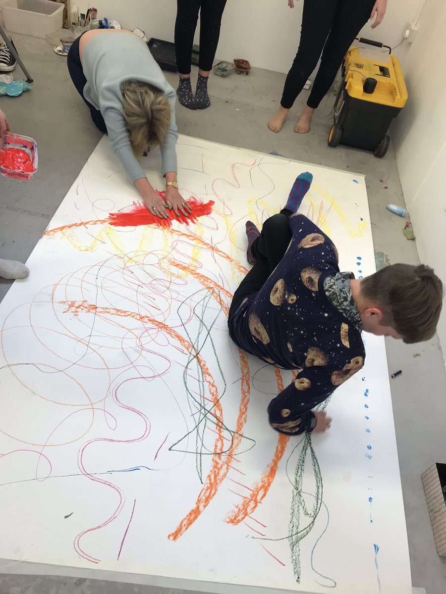 Gracestonesart's tweet photo. @hayleystokes12 and myself explored mark making techniques alongside coping strategies for mental health @LboroCA within drop-in workshops. It was a great success Looking forward to the exciting projects ahead! 

#artworkshop #collaborativeart #MentalHealthart #abfstepchangelboro https://t.co/utauAmi7ua
