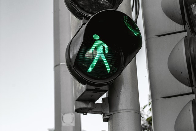 NewYorkInjuries's tweet photo. #NassauCounty has recently announced a plan that would hopefully reduce the number of #pedestrian #fatalities that occur as result of #DaylightSavingsTime. 
#Personalinjury #PedestrianDeaths

Learn More: https://t.co/ezvALCFoH1 https://t.co/6lehOtzLev