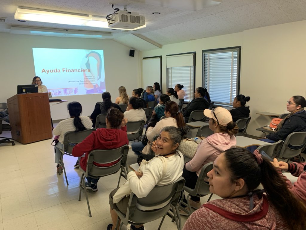 financial Aid Dir. <a href="/Occidental/">Occidental College</a> chatting with LAUSD <a href="/GEARUP4LA/">GEAR UP 4 LA 🎓</a> parents about Financial aid and her personal college experience <a href="/LASchools/">Los Angeles Unified</a> <a href="/edpartnerships/">NCCEP</a> #financialaid #gearupworks #collegeaccess