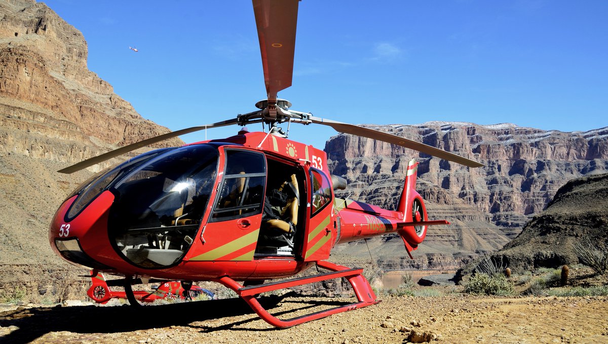 FlyTheCanyon's tweet photo. Adventure is calling! 🚁🗺️⁠

#travel #adventure #explore  #vacation #traveling #beautiful #holiday #travelling #traveler #tourism #lasvegas #vegas #horseshoebend #grandcanyon #helicopter #aviation #flight #getoutside #findyourpark #arizona #bucketlist #beautifuldestinations https://t.co/PJmVaeCR1E