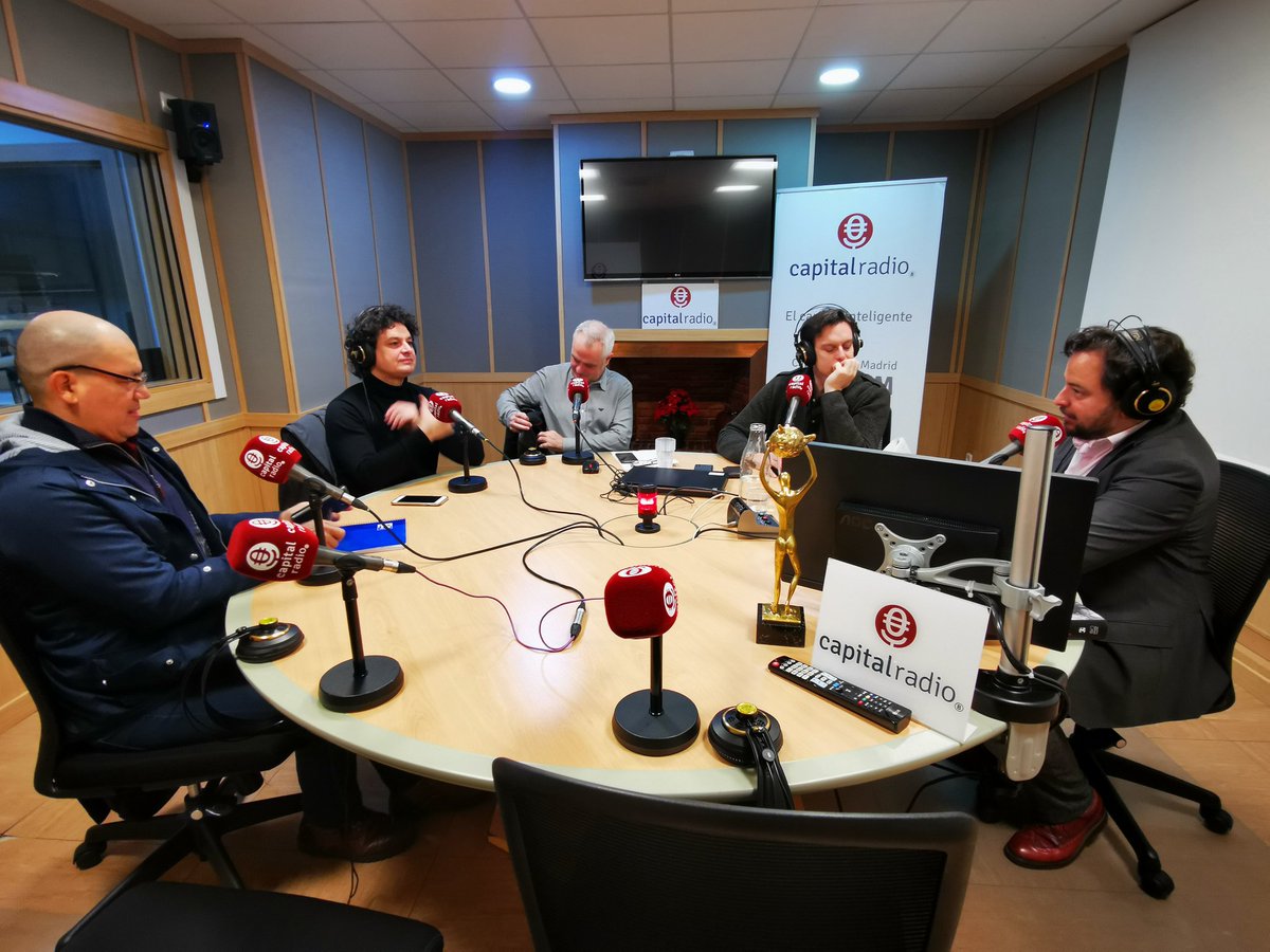 elmarcapaginas's tweet photo. En el programa toca tiempo de tertulia, con @Wistonmanrique, @pmiguelopez, @LuisMiguelRod12 y Alfredo García hablando sobre el tema de #PlácidoDomingo https://t.co/U9Qll95Ihc