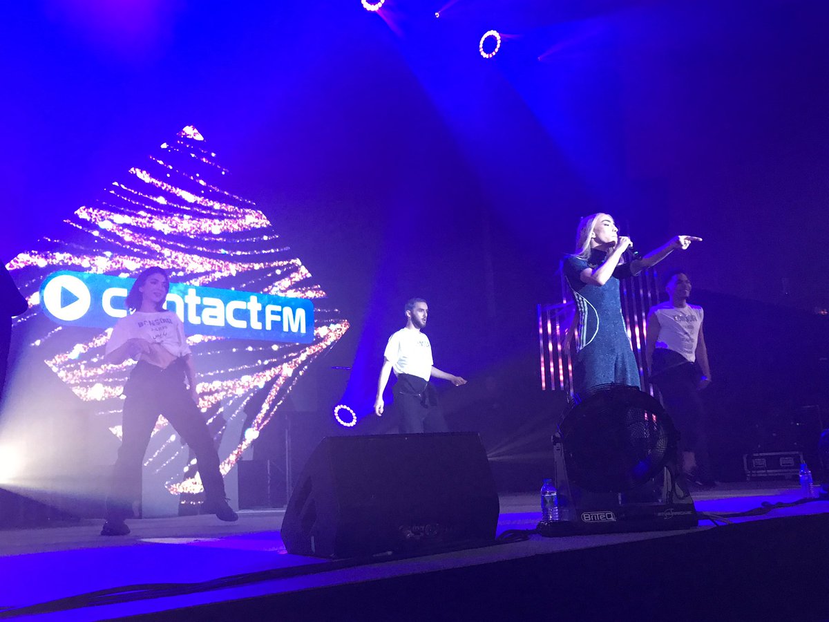 LudovicCourquin's tweet photo. #contactsession @RadioContactFM @VilleCoquelles @ContactFmPub @odtag merci à Monsieur le maire Michel Hamy et toute l’équipe de la ville pour l’accueil et cette magnifique soirée https://t.co/wqHJwR9FW7